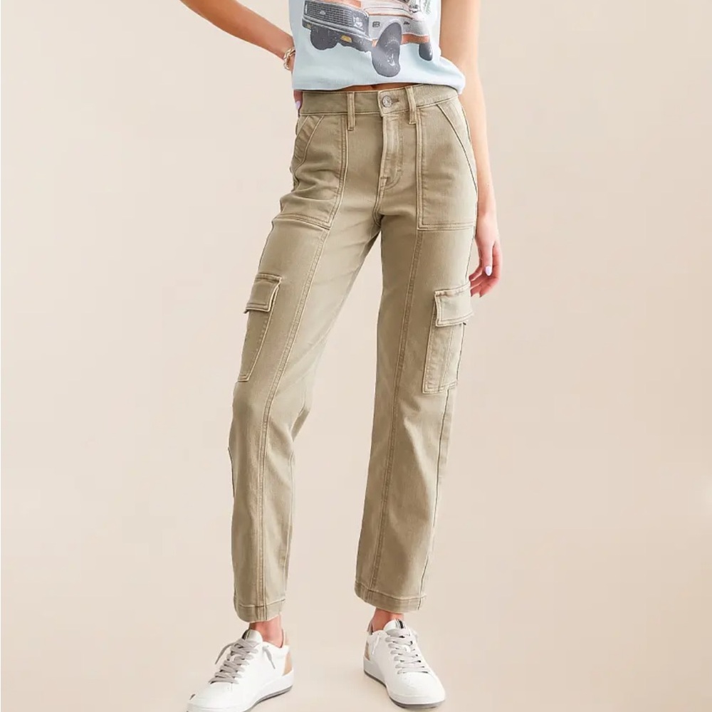 Women's Tan Cargo Pants